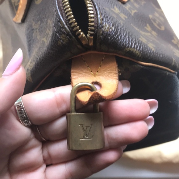 LOUIS VUITTON SPEEDY - Picture 4 of 6